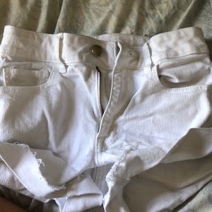 American Eagle Super Strech White Jean Shorts